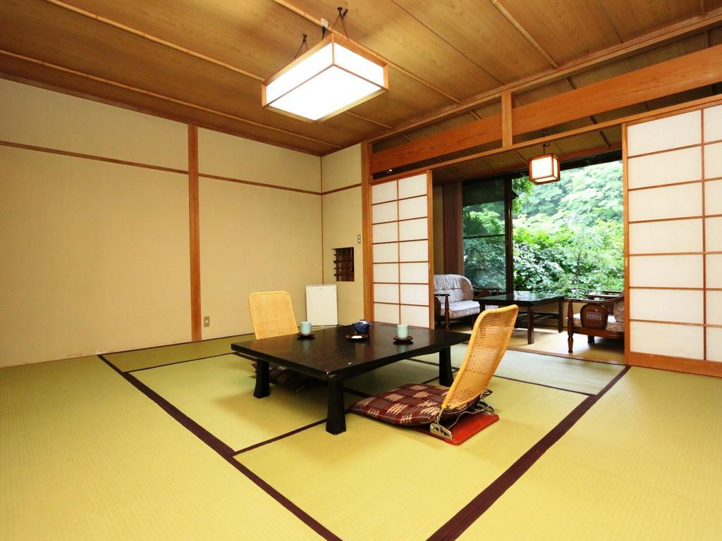 Hotel Kose Onsen Karuizawa Zimmer foto